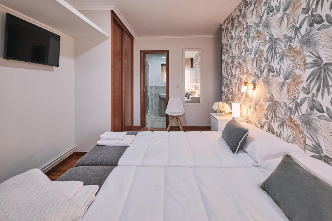Peregrina Pension 5 O Pedrouzo Bagian luar foto